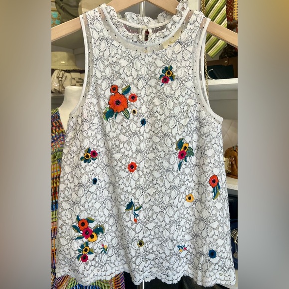 Maeve Tops - MAEVE - Anthropologie - NWOT - Floral Embroidered Lace Tank Top - Lovely! Size 4